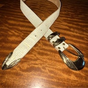 Vintage Leatherock Embossed Leather Western Buckle Belt
